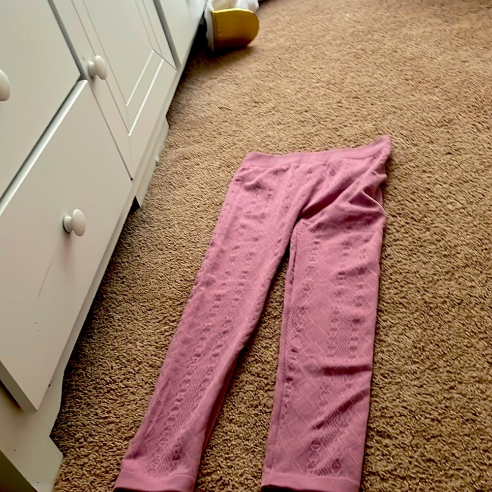 Girls magenta leggings